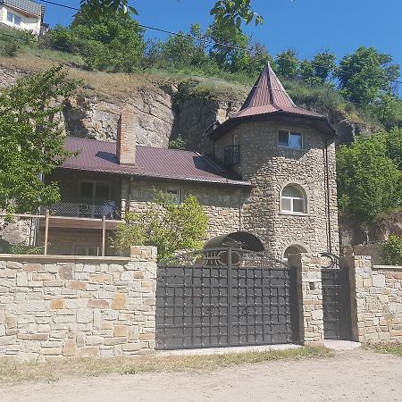 Smotrytska Vezha Hotel Kamjanets-Podilskyi Eksteriør billede