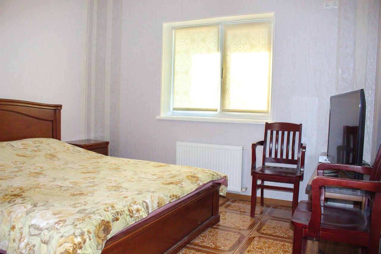Smotrytska Vezha Hotel Kamjanets-Podilskyi Eksteriør billede