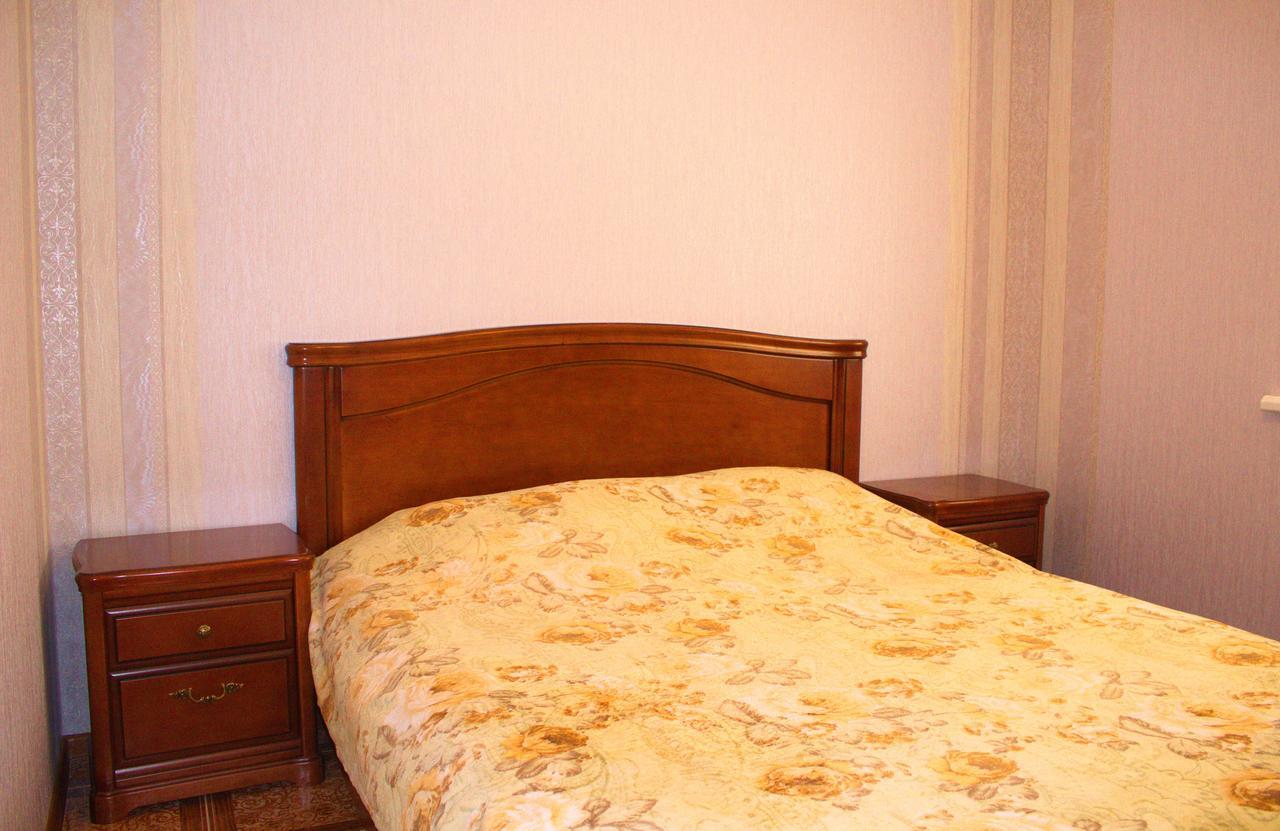 Smotrytska Vezha Hotel Kamjanets-Podilskyi Eksteriør billede