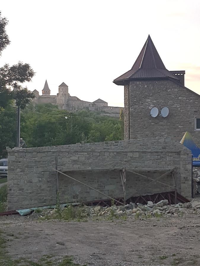 Smotrytska Vezha Hotel Kamjanets-Podilskyi Eksteriør billede